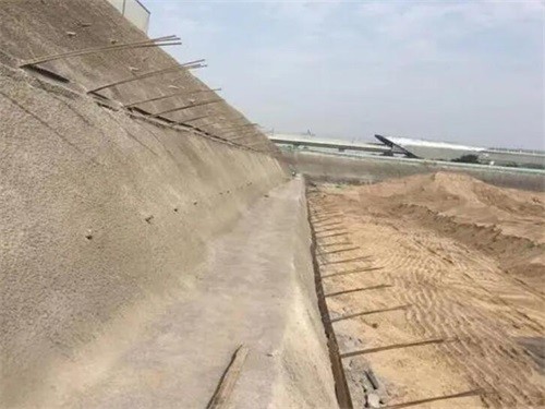碑林河道边坡加固